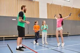 官方：上海海港外援巴尔加斯合同到期 自由身离队