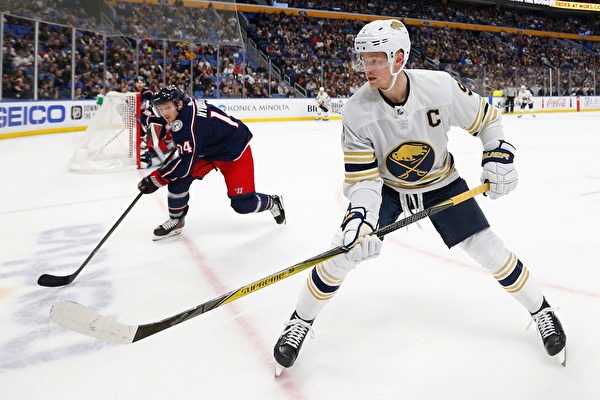 2018 年：纽约洋基队宣布将 2 号球衣（基特）正式退休，球场建立专属纪念碑